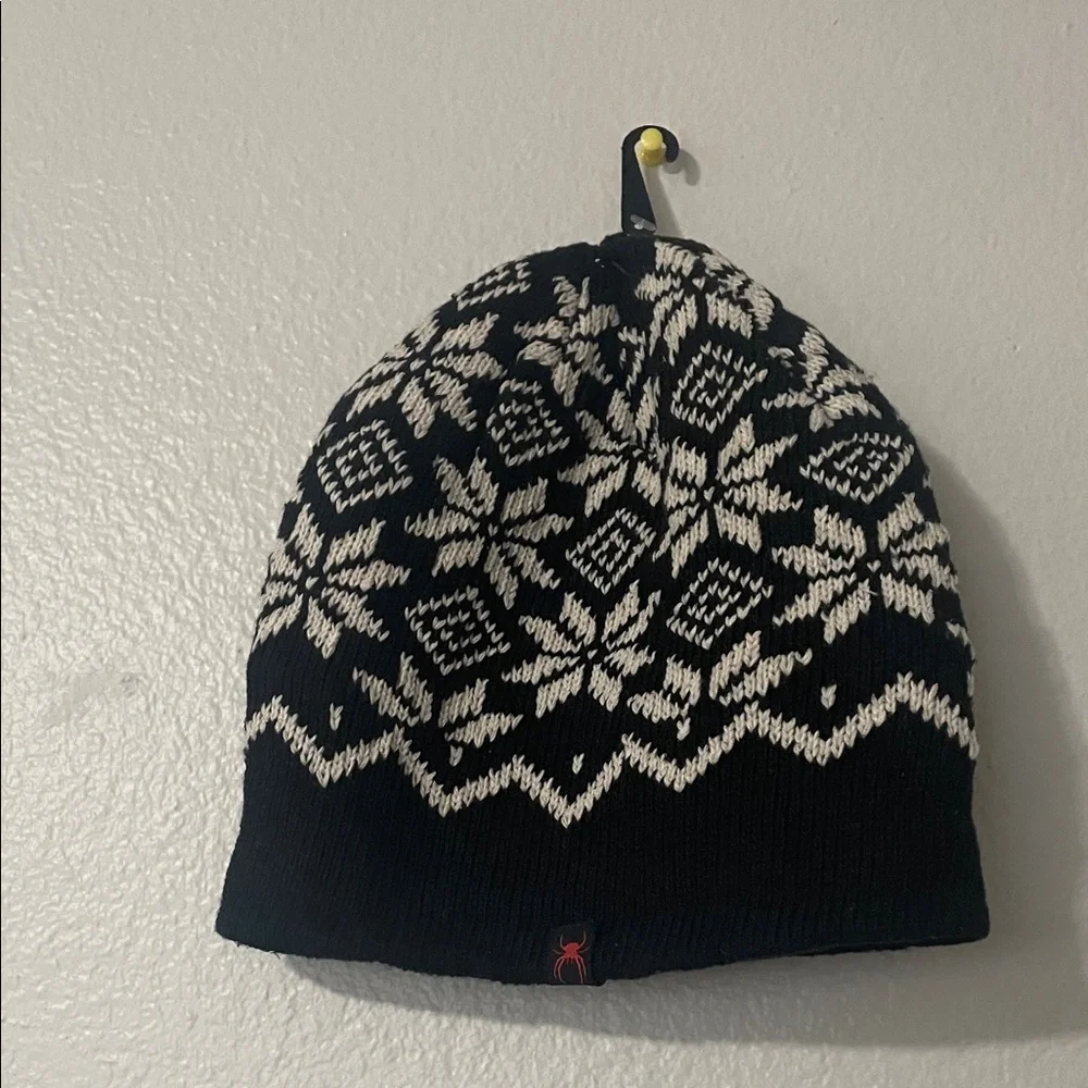 Black and White Snowflake Knit Beanie